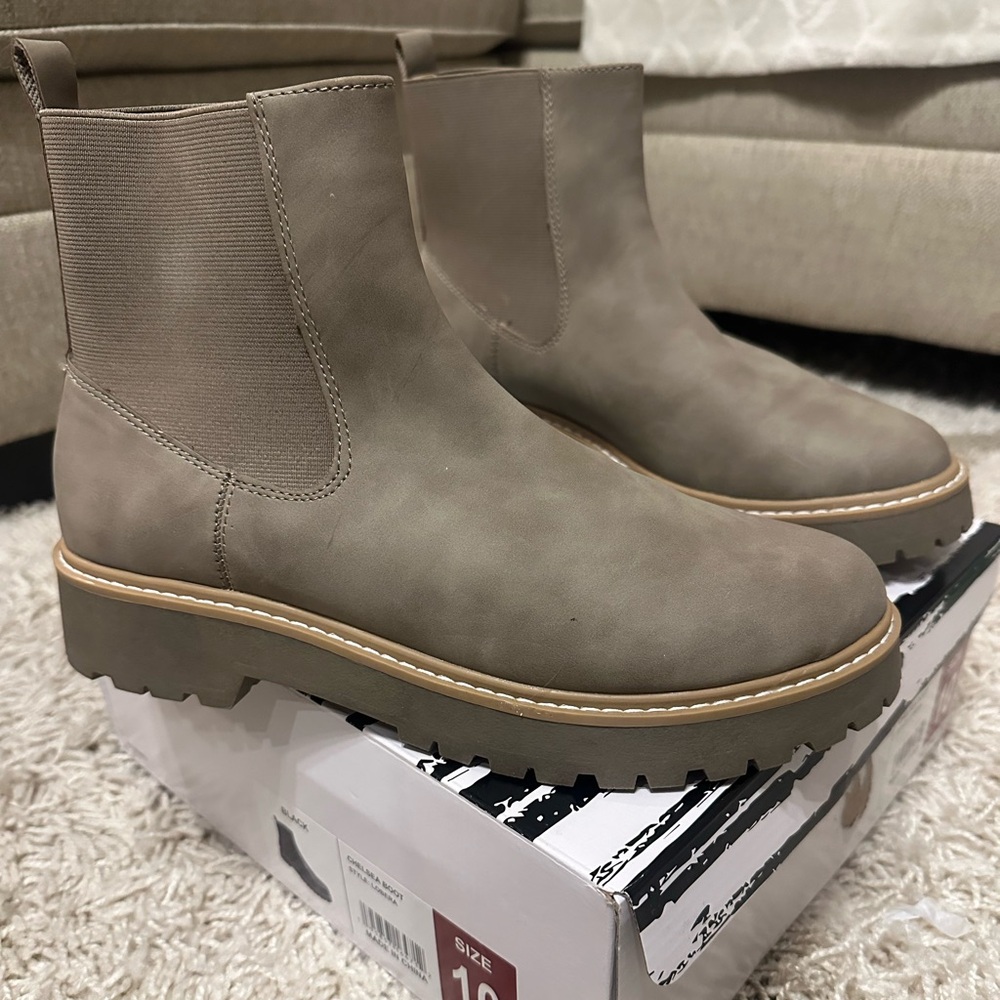 Dolce Vita Taupe Ankle Boots with Chunky Sole